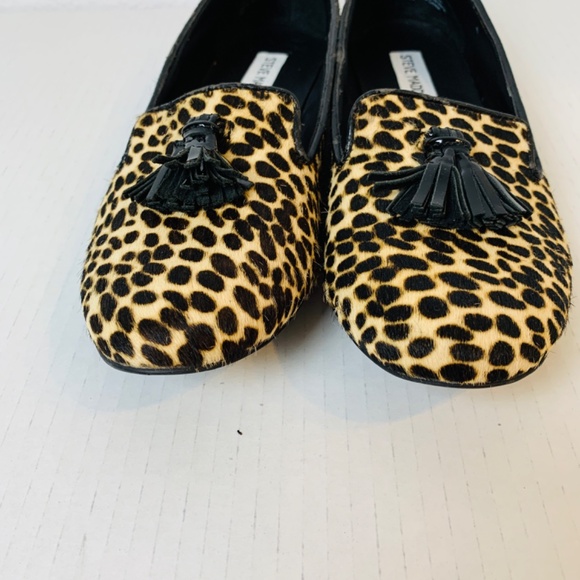 Steve Madden Loafer Flats Womens 8.5 Leopard Print Calf Hair Tassels Slip On - Picture 2 of 12